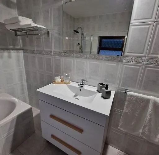 Semesterbostad Bouro's Cliff